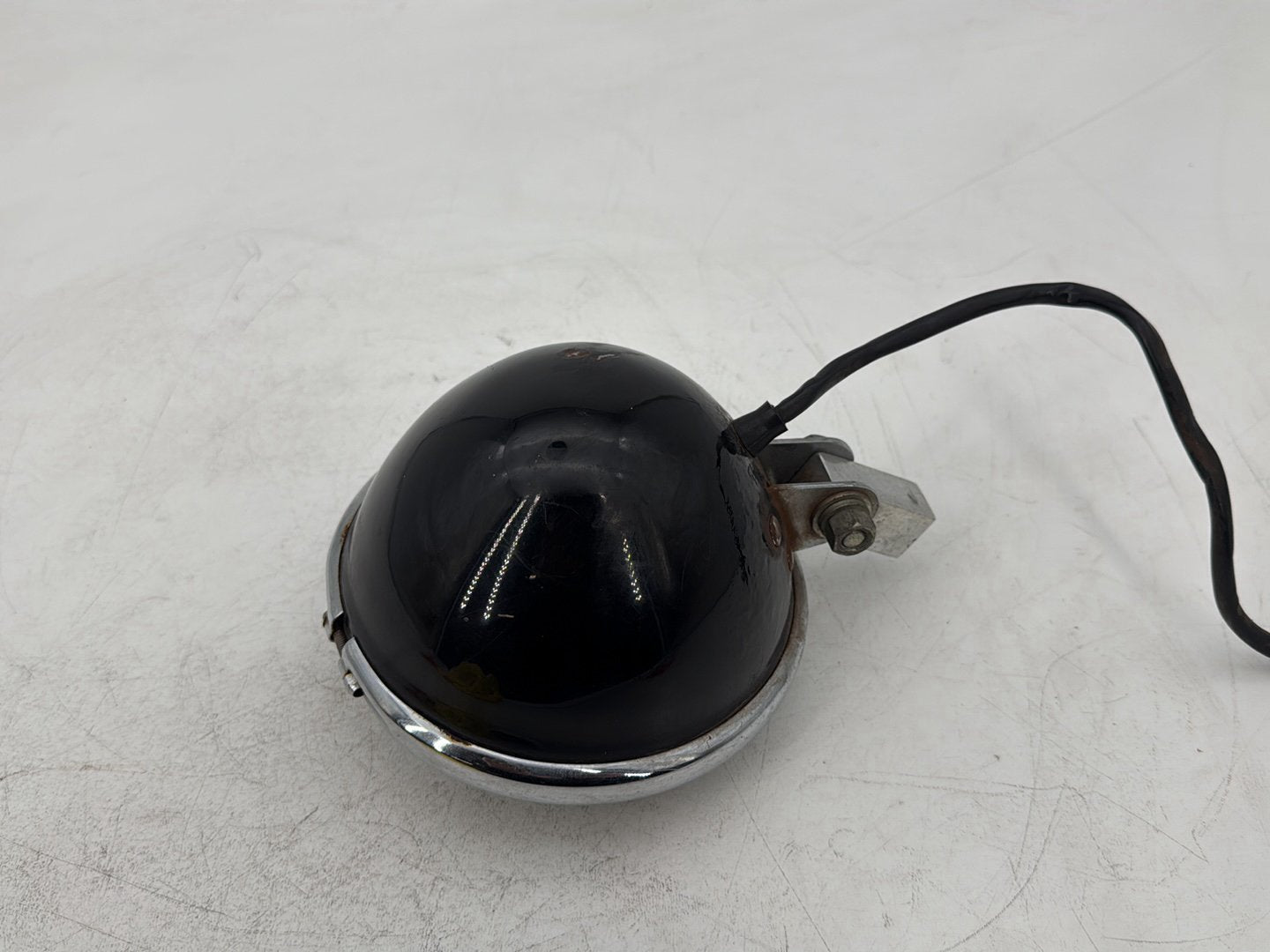 1999 - 2006 Harley-Davidson Dyna Super Glide Headlight Headlamp Head Lamp Light LED 69356-06