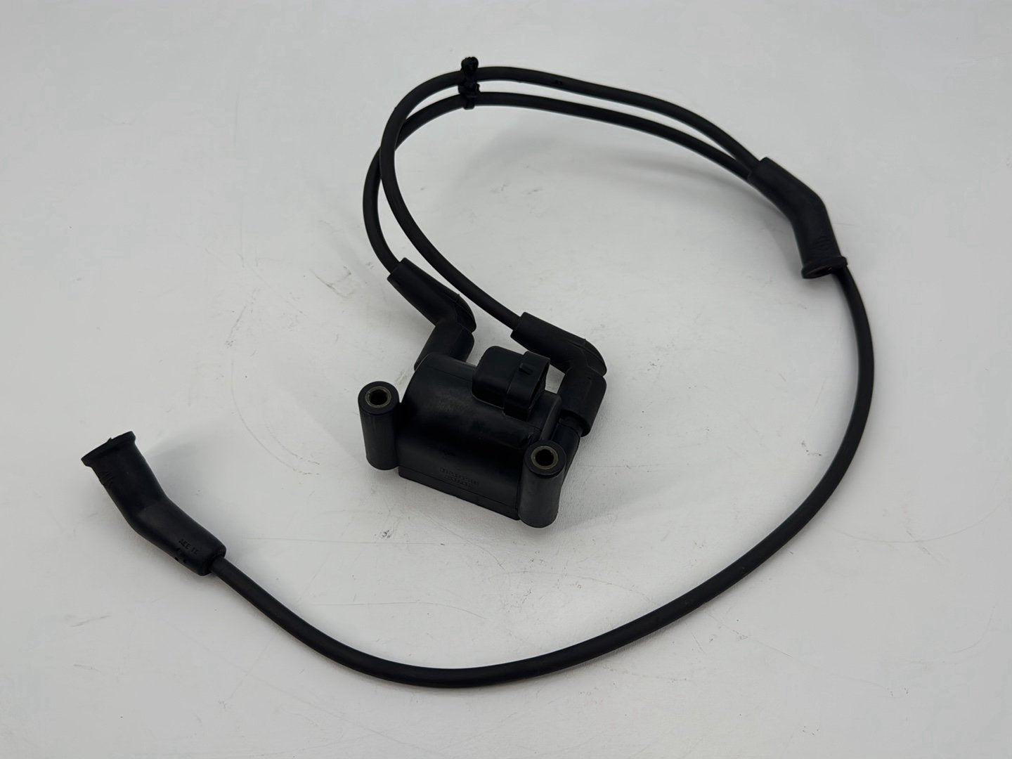 2007 - 2012 Harley-Davidson Touring Road Glide Ignition Coil Spark Igniter 31696-07A