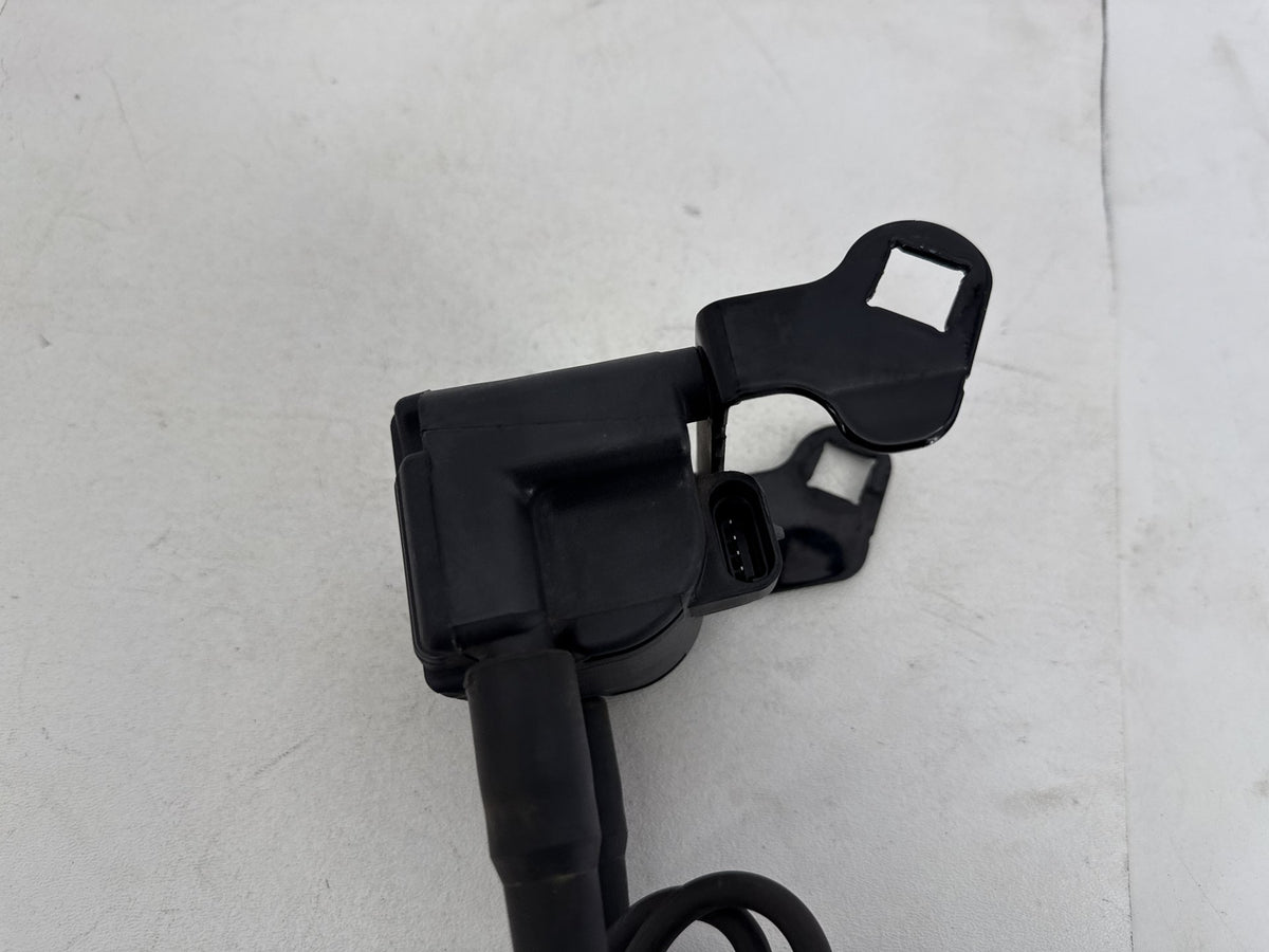 2007 Harley Electra Glide Touring CVO Eagle OEM Ignition Coil Spark Plugs Cable