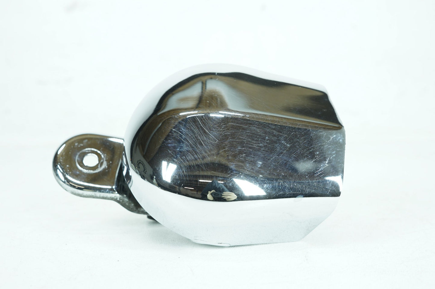 1999 - 2006 Harley-Davidson Dyna Street Bob Horn Signal Klaxon Chrome Cover 69012-93A