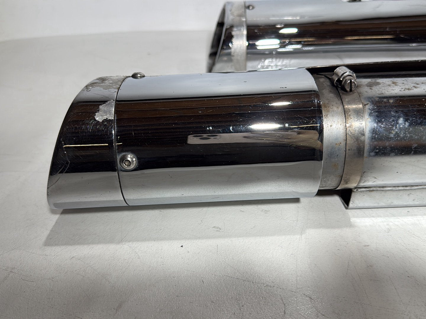 1999 - 2006 Harley-Davidson Touring Electra Glide Ultra Exhaust Header Pipes Muffler Vance & Hines 65621-99B , 65539-95A