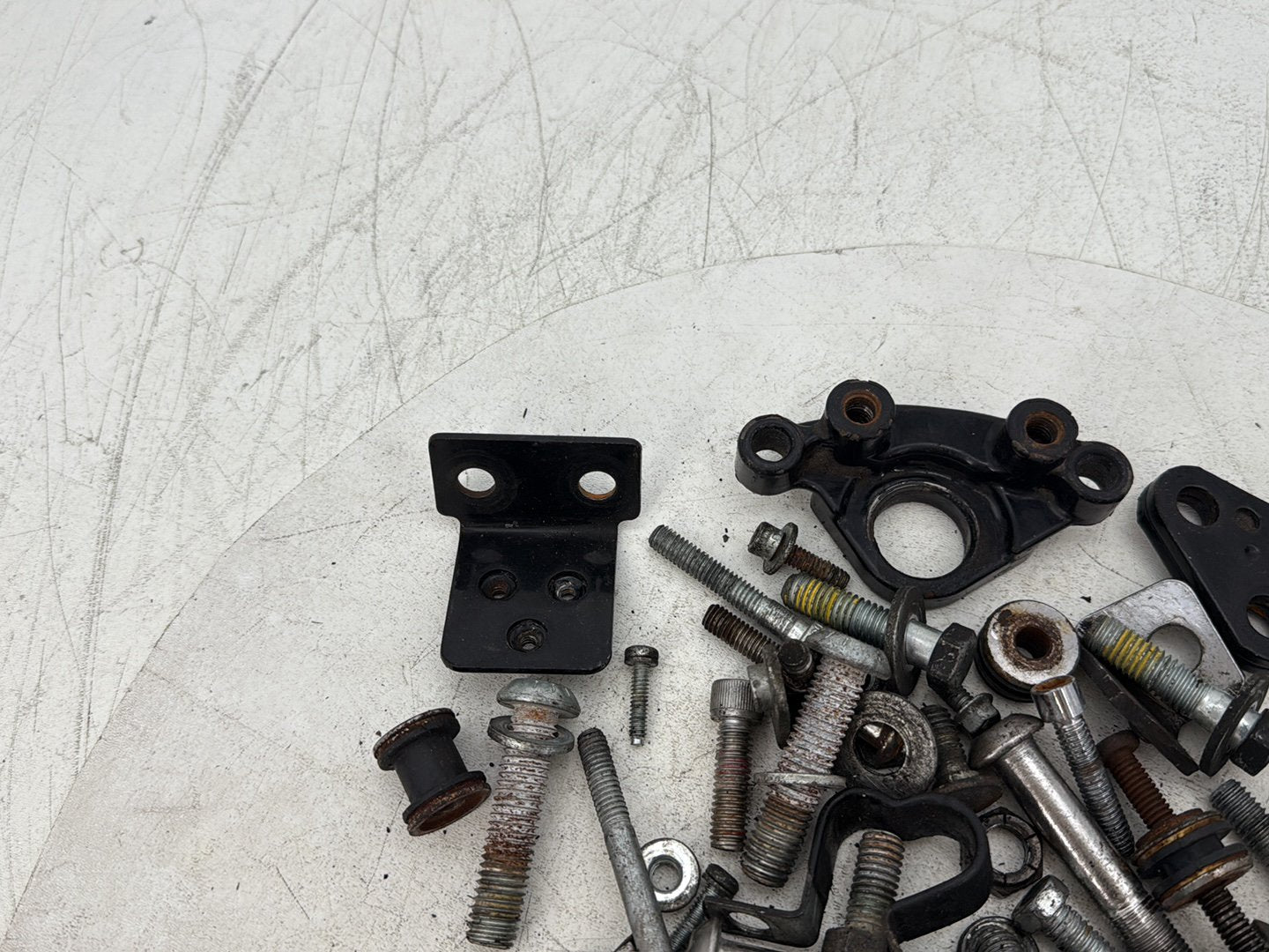 07 Harley Electra Glide Touring Ultra FLHTCUI OEM Hardware Bolts Nuts &amp; Brackets