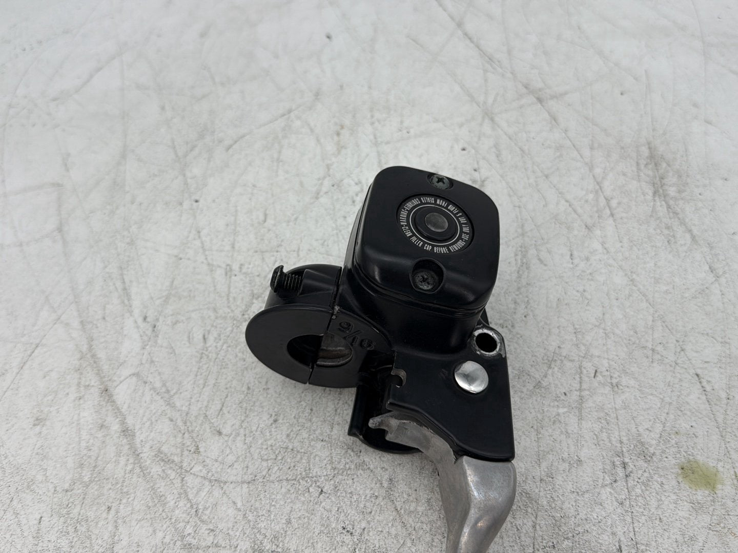1997 Harley Sportster 1200 Custom XL1200C OEM Front Right Brake Lever Master Cylinder