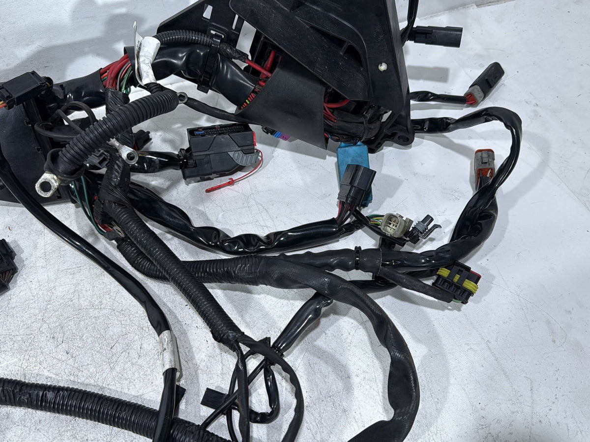 2010 Harley Street Glide Touring FLHX OEM Main Wire Wiring Harness Loom ABS