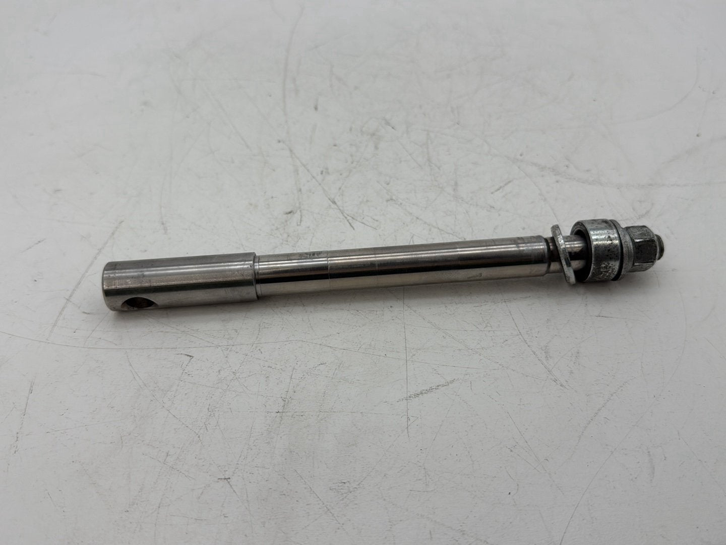 2002 Harley Dyna FXD Super Glide OEM Front Wheel Axle Bolt Shaft