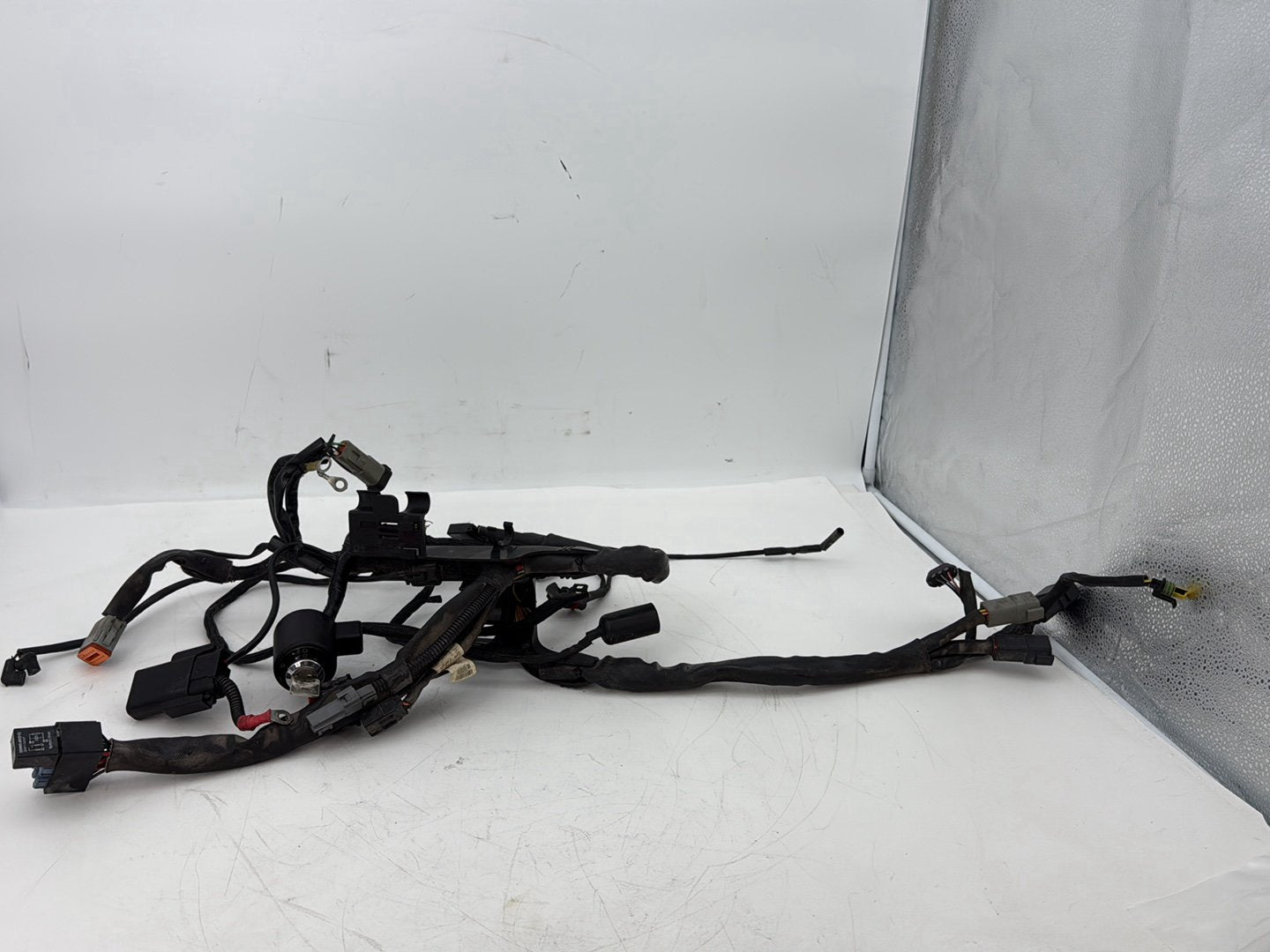 2004 - 2013 Harley-Davidson Sportster 1200 Custom Main Wire Wiring Harness Ignition Switch NOKey 70139-06