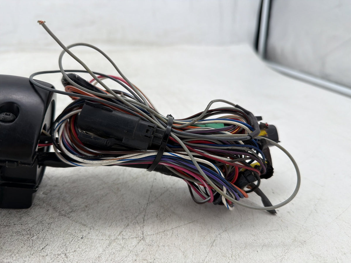 2010 Harley Electra Glide Touring OEM Right Engine Start Kill Switches Controls