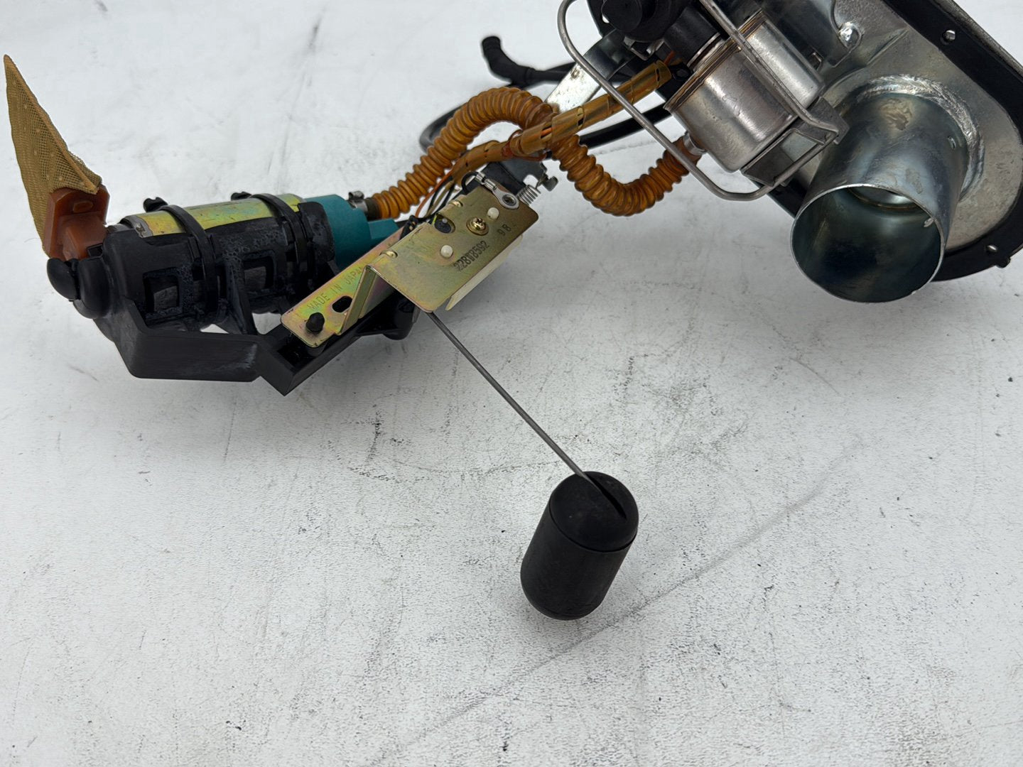 2003 Harley Electra Glide Touring Ultra FLHTCUI OEM Fuel Pump Gas Gasoline Petrol Sending