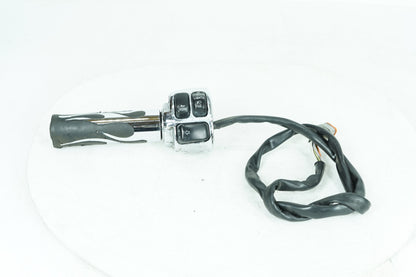 1999 - 2006 Harley-Davidson Softail Fat Boy Left Turn Signal Headlight Switches Controls  	71685-06A