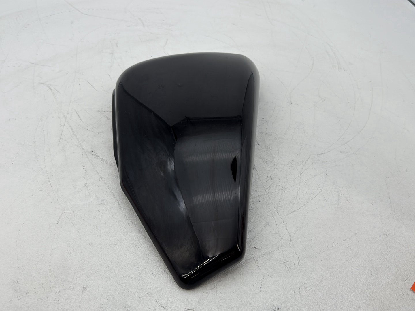 2004 - 2013 Harley-Davidson Sportster 1200 Custom Left Fairing Side Oil Tank Cover 66251-04