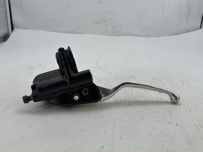 13 Harley Street Glide Touring FLHX OEM Front Right Brake Lever Master Cylinder