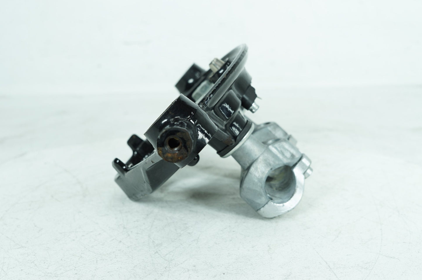 2012 - 2016 Harley-Davidson Touring Electra Ultra Front Fork Upper Triple Tree Clamps 45435-10
