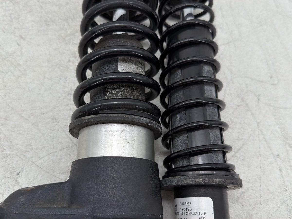 2009 Harley Road Glide Touring FLTR OEM Rear Left Right Shock Absorbers