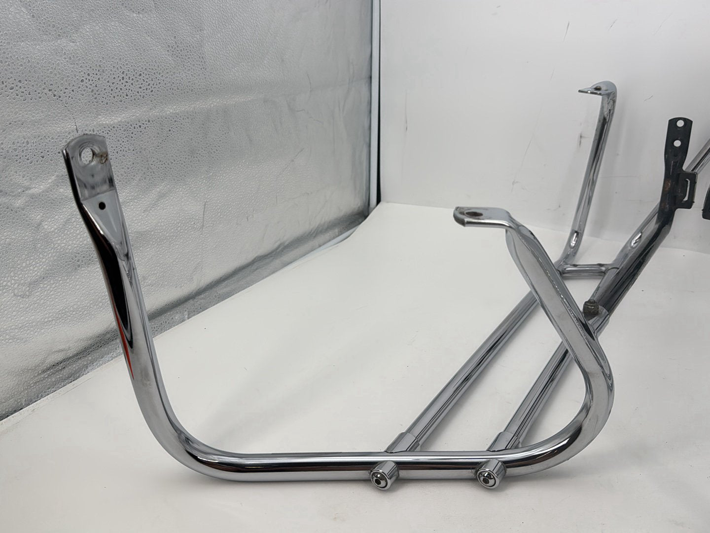 1999 - 2006 Harley-Davidson Touring Electra Glide Classic Rear Left Right Saddlebag Guard Rails Bar 90718-79C