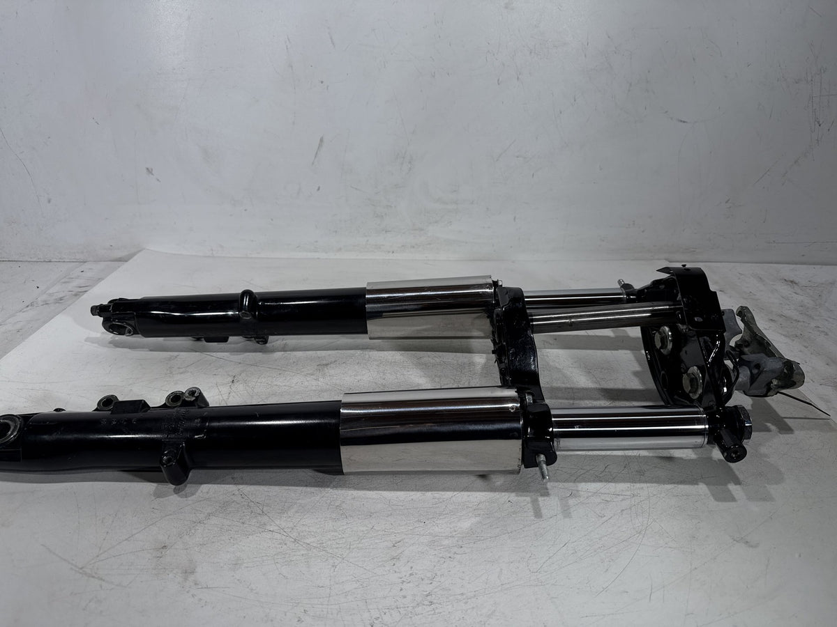10 Harley Road King Touring OEM Front Triple Tree Set & LH RH Fork Legs Sliders