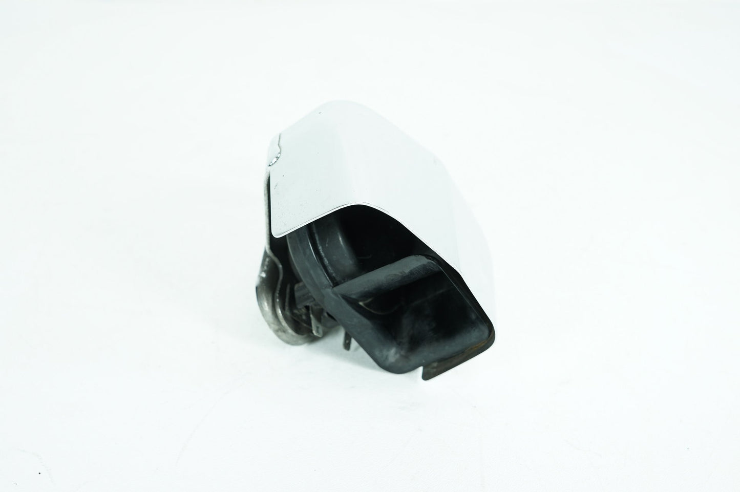 2008 - 2016 Harley-Davidson Touring Street Glide Horn Signal Klaxon Chrome Cover 69012-93A