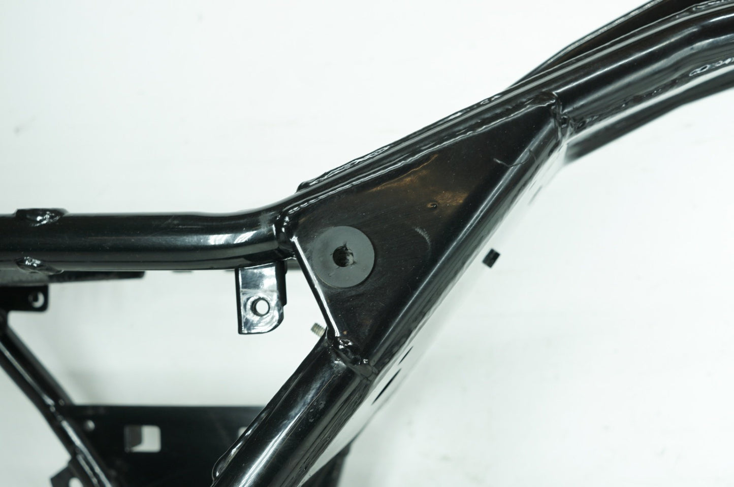 1999 - 2006 Harley-Davidson Touring Electra Glide Ultra Body Main Frame Chassis SLVG 47900-02A