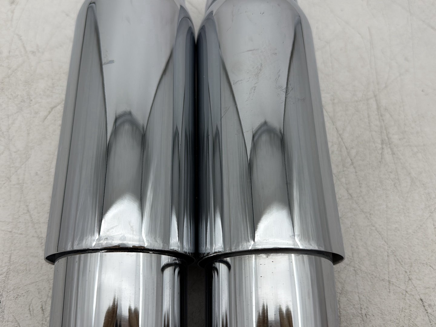 2010 Harley Dyna Fat Bob FXDF OEM Rear Left Right Shock Absorbers