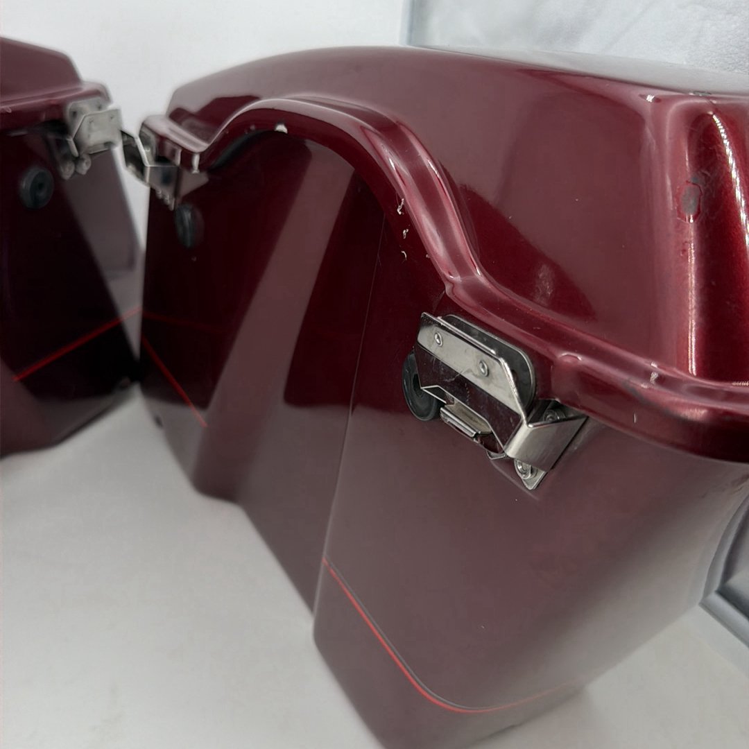 1999 - 2006 Harley-Davidson Touring Road King Left Right Saddlebags Luggage NOKey 90752-93