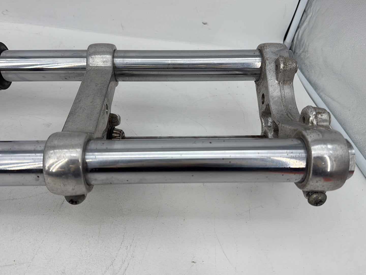 2004 - 2013 Harley-Davidson Sportster 883 Custom Front Triple Tree Set & LH RH Fork Legs Sliders 45966-04
