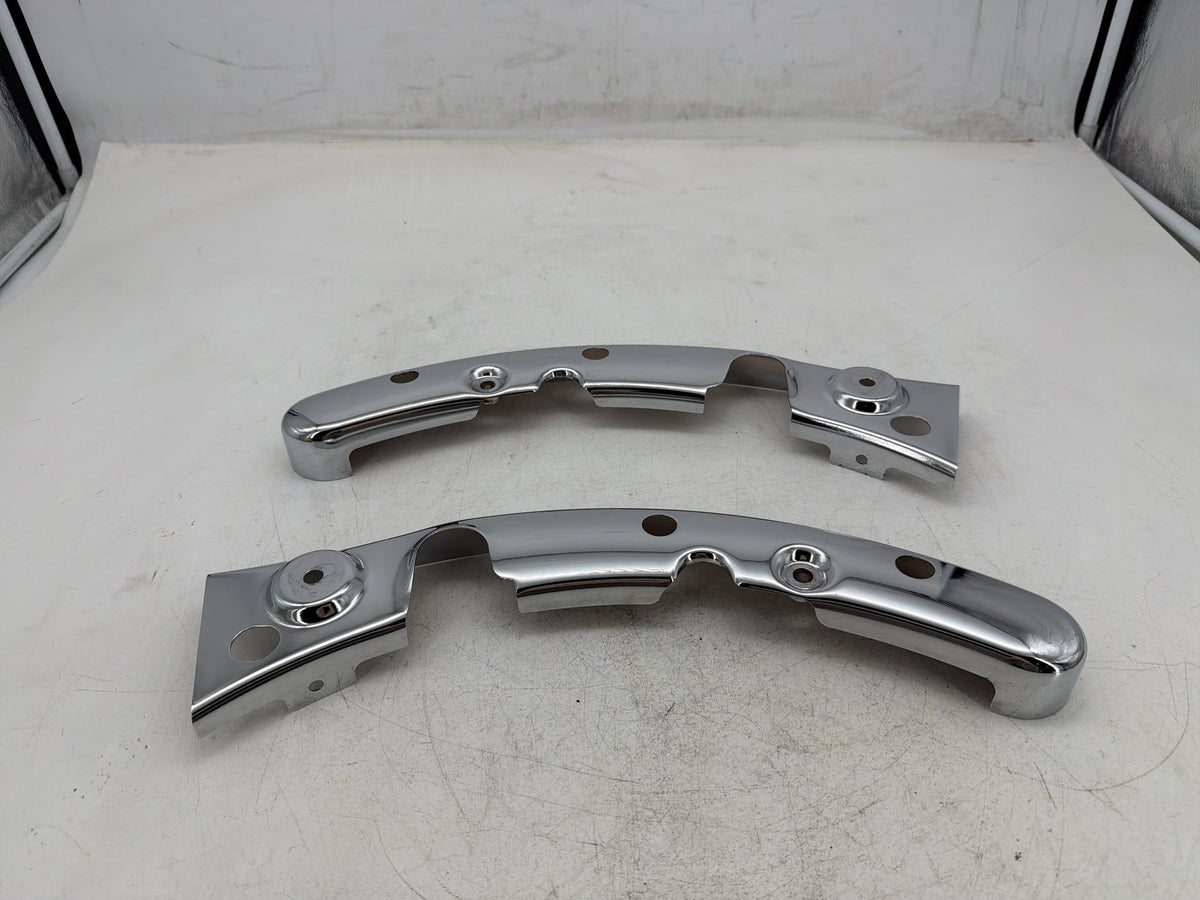 2009 Harley Street Glide Touring FLHX OEM Rear Left Right Fender Struts Bracket