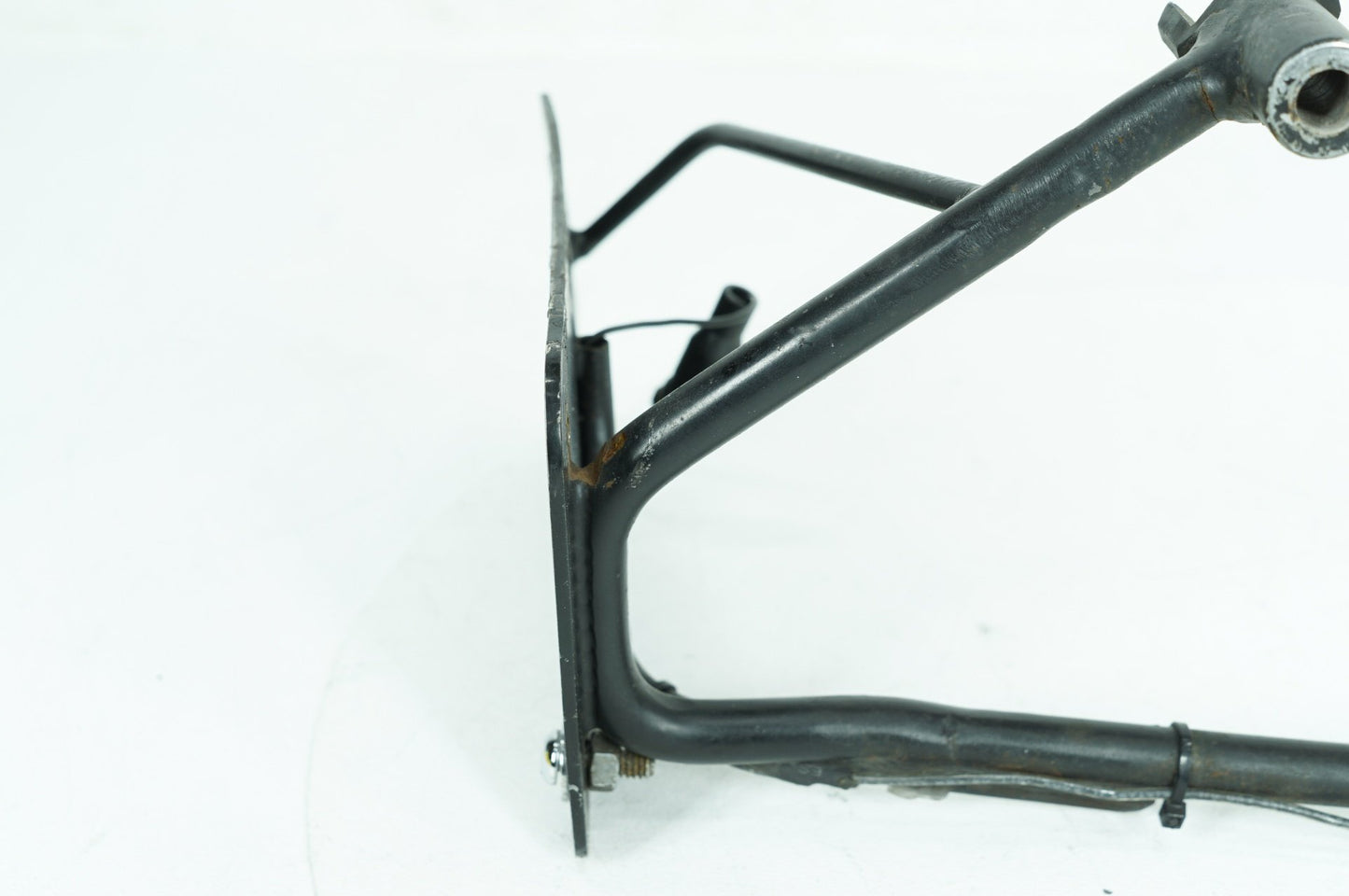 1999 - 2006 Harley-Davidson Softail Deuce Mount Bracket Support Holder 90785-94