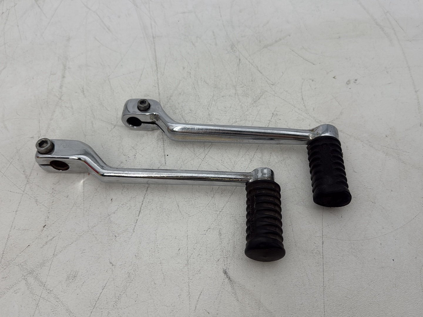 2005 Harley Heritage Softail Classic FLSTCI OEM Gear Shifter Lever Pedal Pedals
