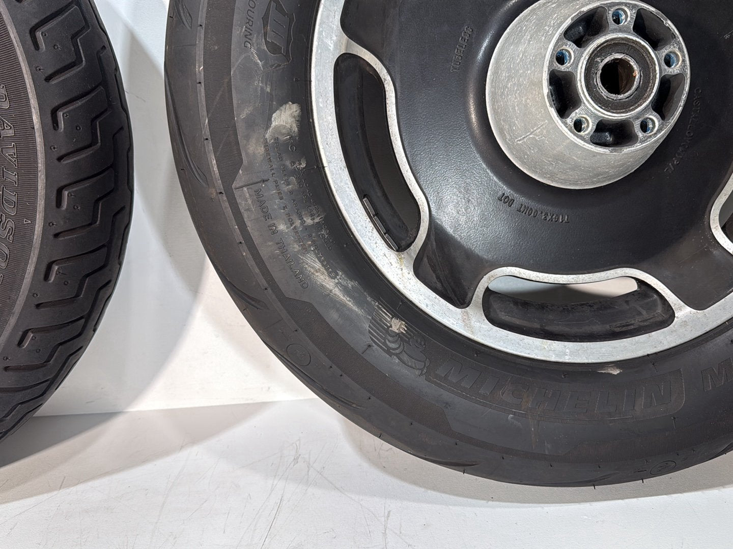 2007 - 2012 Harley-Davidson Touring Street Glide Front & Rear Wheel Rim Tire Airstrike