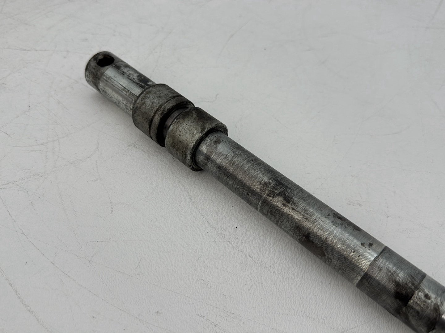 1999 - 2006 Harley-Davidson Touring Electra Glide Classic Front Wheel Axle Bolt Shaft