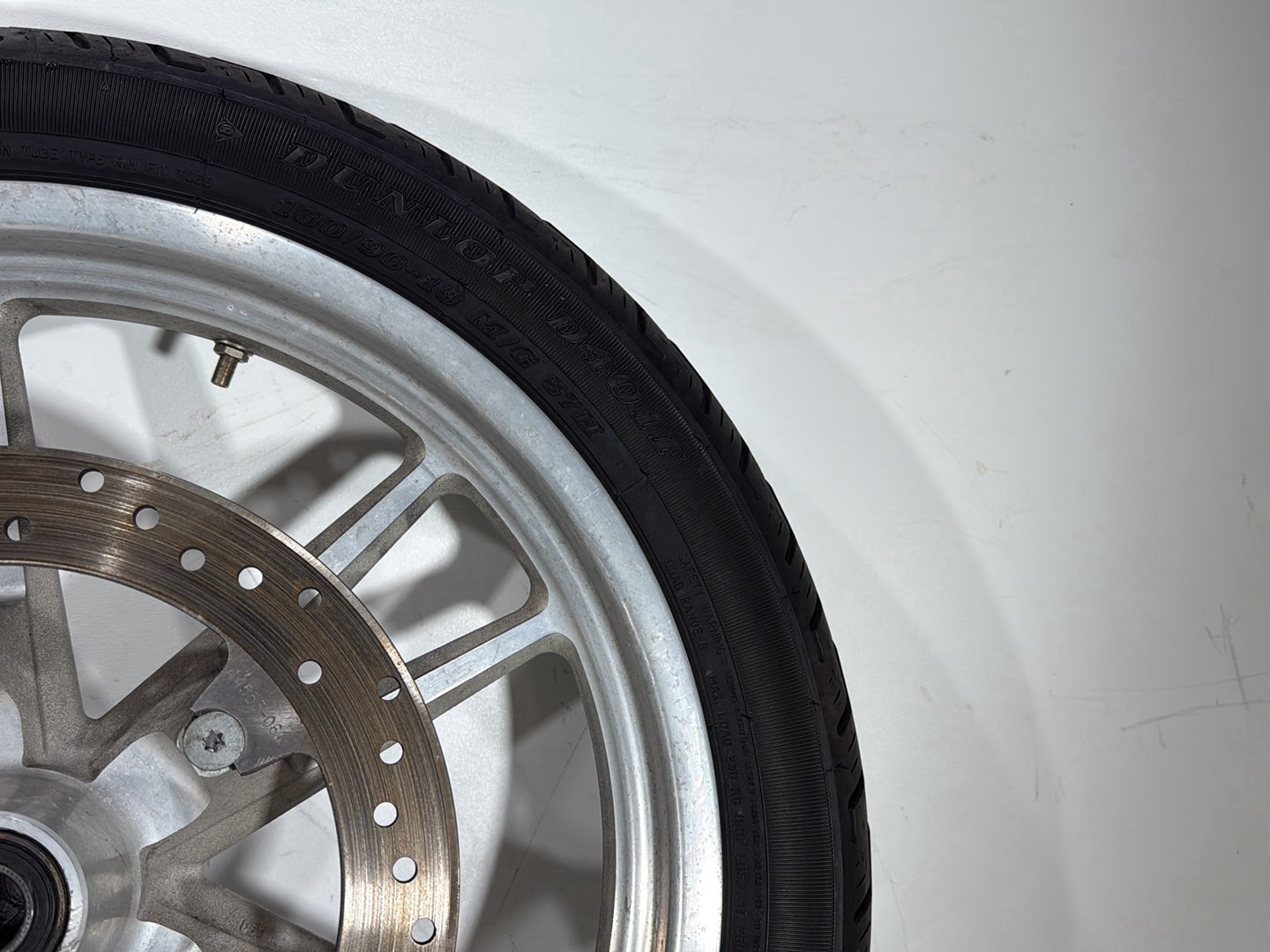 2006 Harley Dyna Super Glide Custom FXDCI OEM Front & Rear Wheel Rim Tire