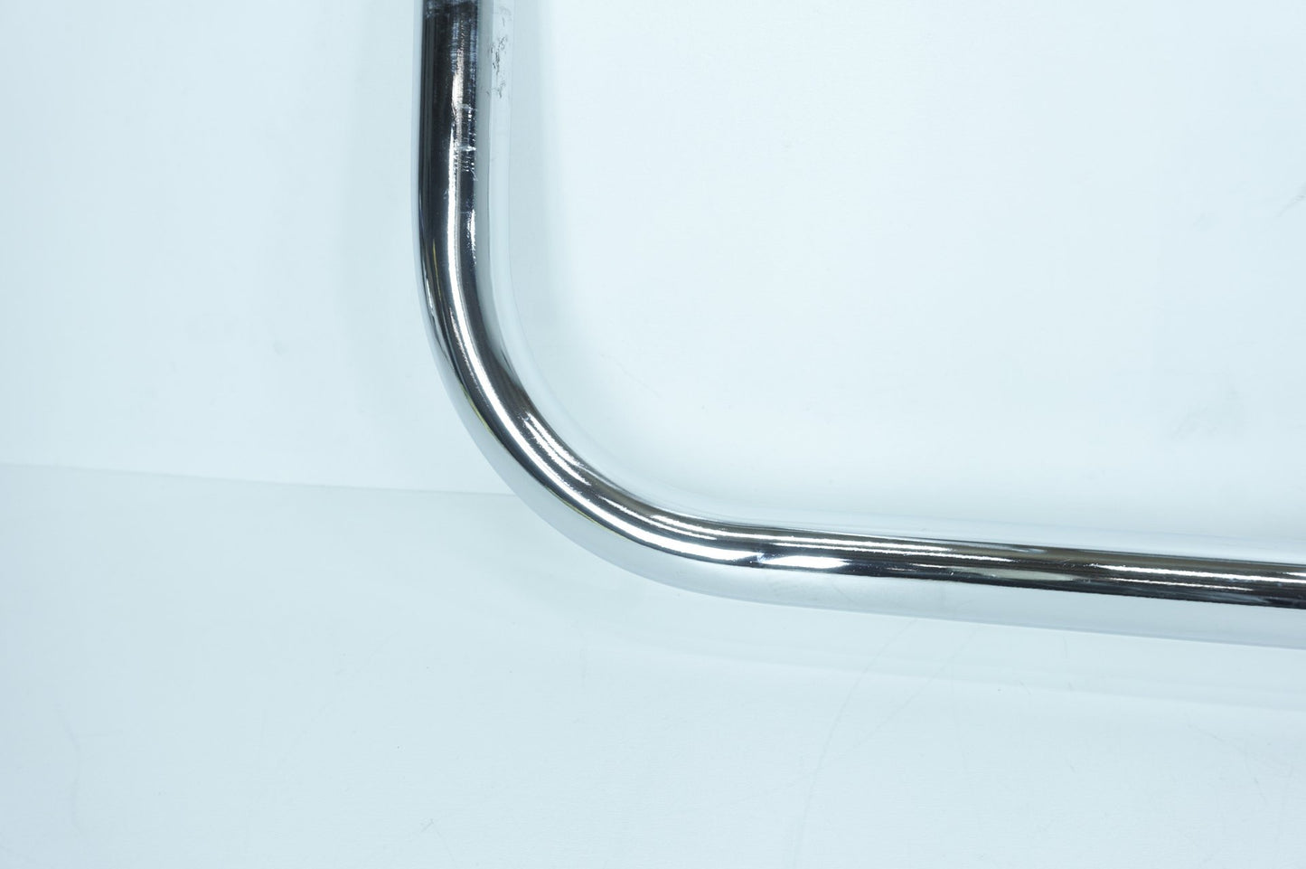 2007 - 2012 Harley-Davidson Touring Electra Glide Classic Front Engine Crash Highway Bar Guard  	49184-97