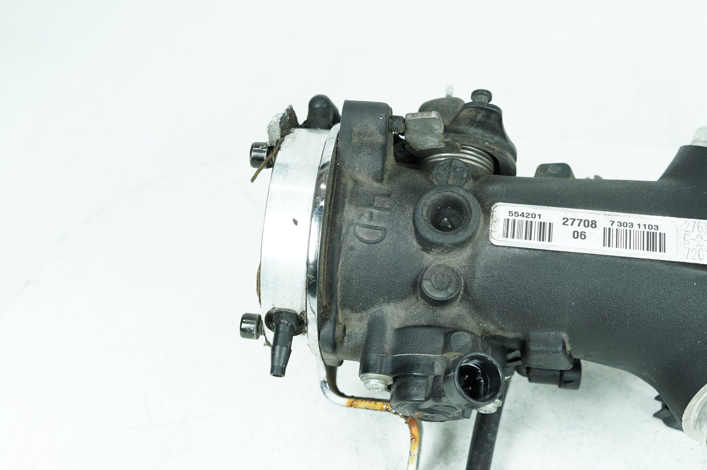 2007 - 2016 Harley-Davidson Dyna Super Glide Custom Engine Intake Manifold Throttle Body 27618-06