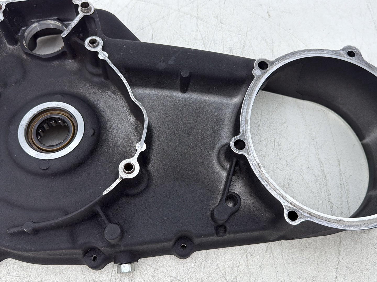 2007 Harley Touring FLHTCUI Electra Glide Ultra OEM Inner Primary Clutch Cover