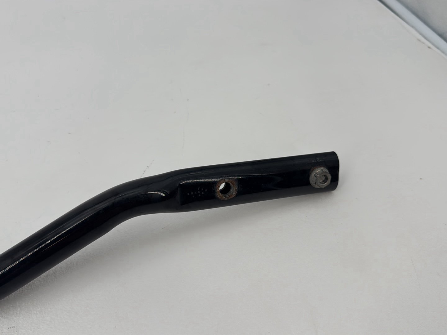 1999 - 2006 Harley-Davidson Dyna Wide Glide Exhaust Hanger Bracket Mount Support  	65674-95