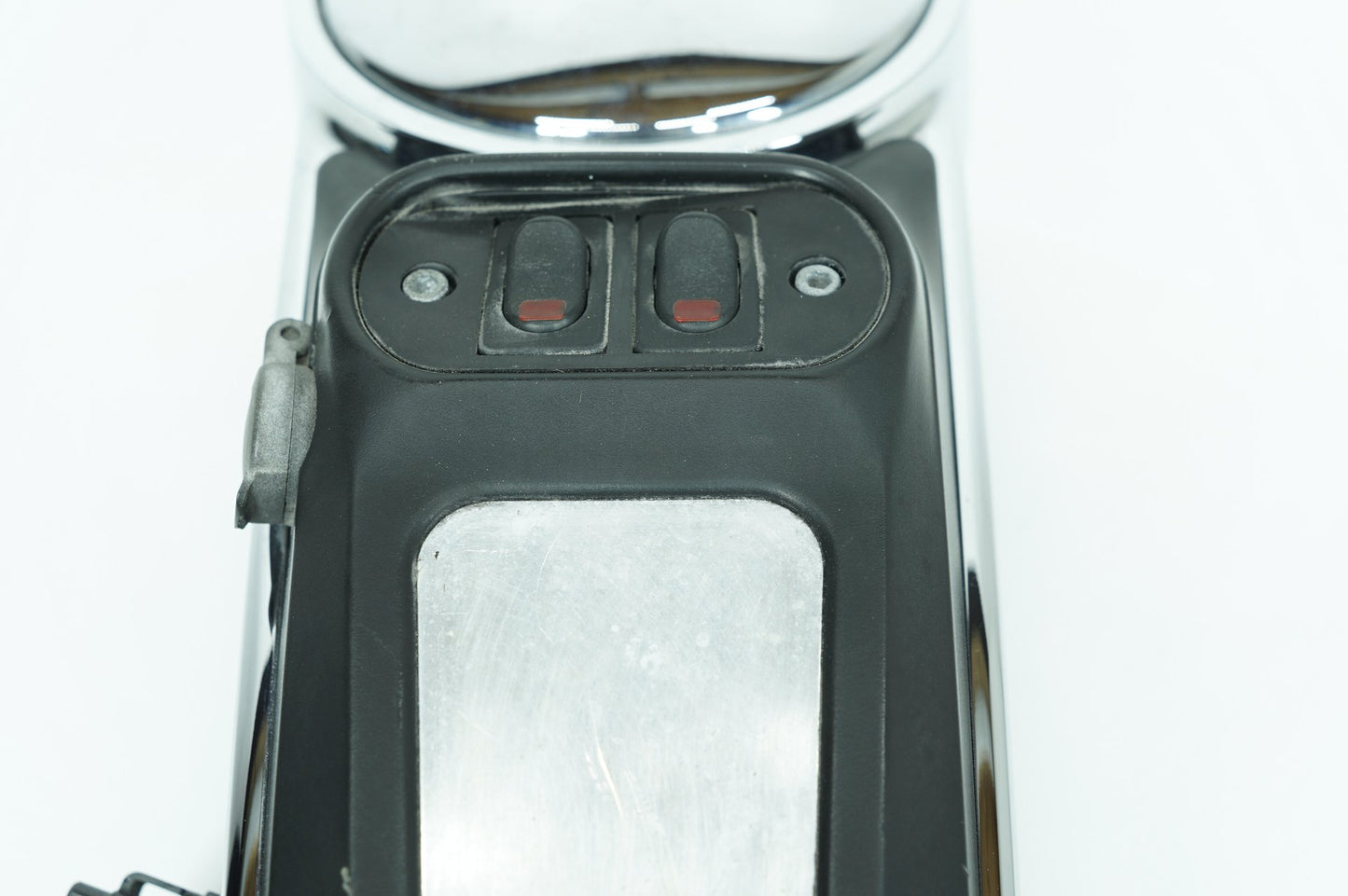 1999 - 2006 Harley-Davidson Touring Electra Glide Ultra Fuel Gas Tank Dash Console NOKey 	61270-98A