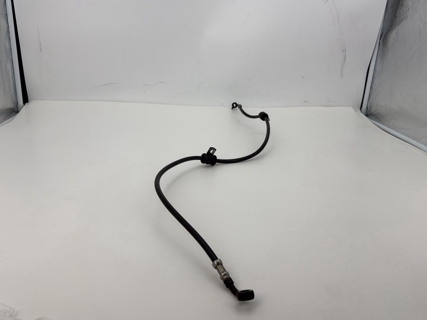 2014 Harley Sportster XL883L 883 SuperLow OEM Front Brake Hose Line Pipe