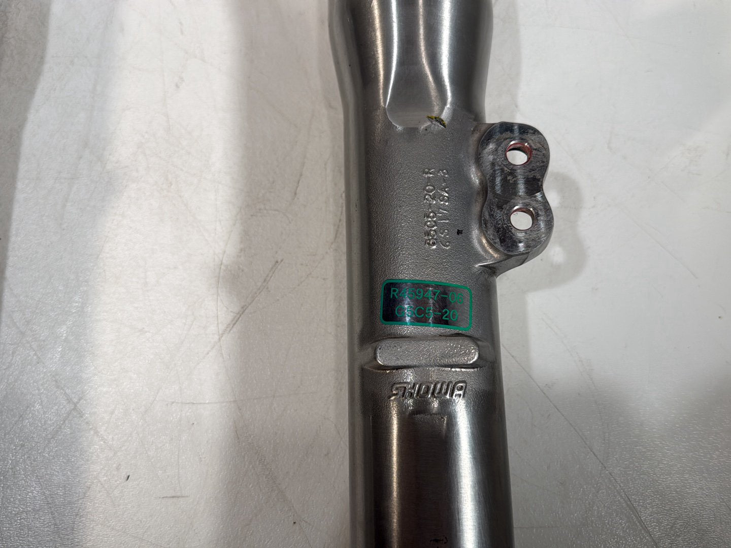 2007 - 2017 Harley-Davidson Dyna Super Glide Custom Front Triple Tree Set & LH RH Fork Legs Sliders 45538-06A