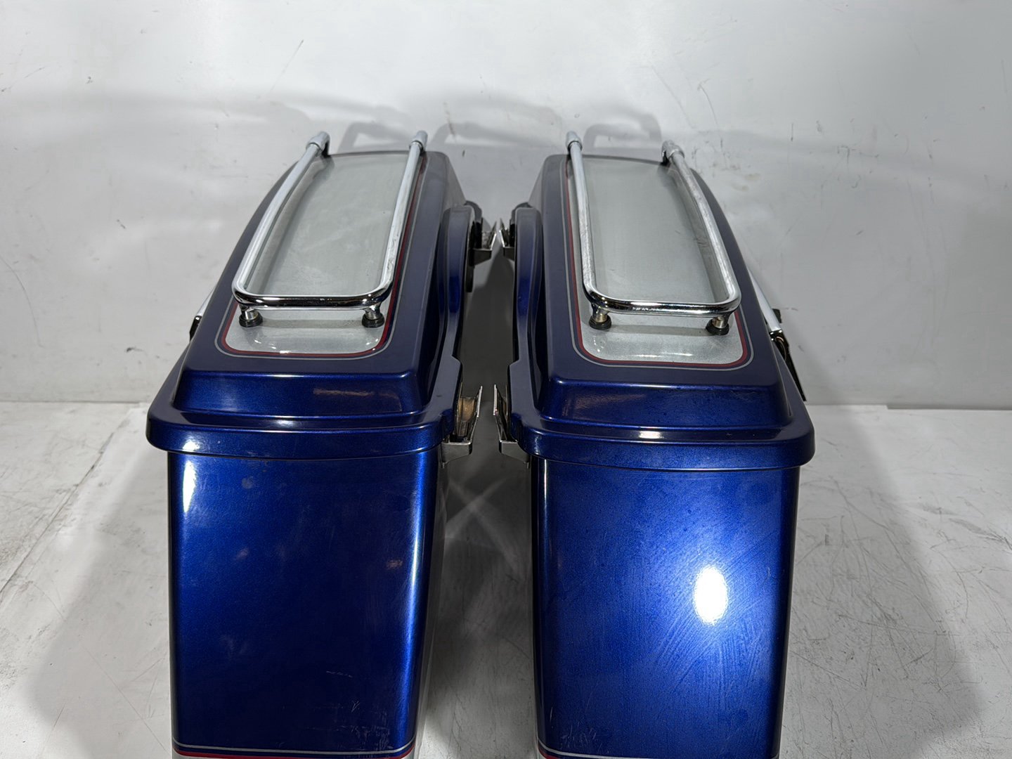 2006 Harley Touring FLHTCI Electra Glide Classic OEM Left Right Saddlebags Luggage NOKey