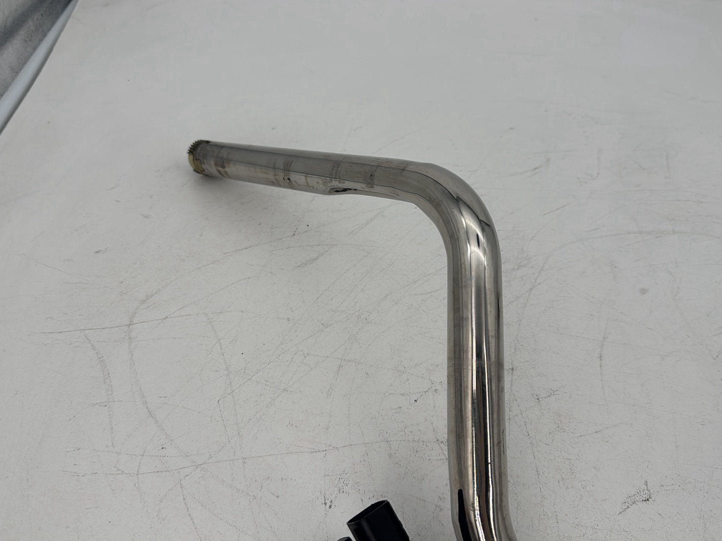 2008 Harley Touring FLHT Electra Glide OEM Front Handlebars Handle Bars