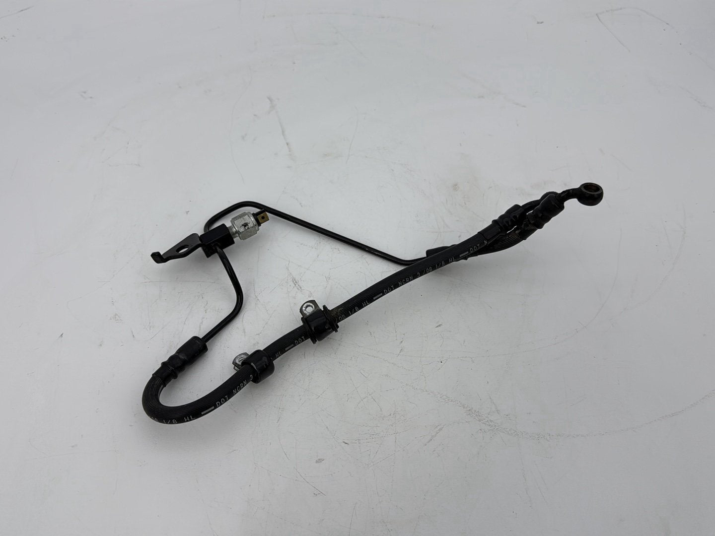 2009 Harley Sportster XL1200C 1200 Custom OEM Rear Brake Hose Line Pipe