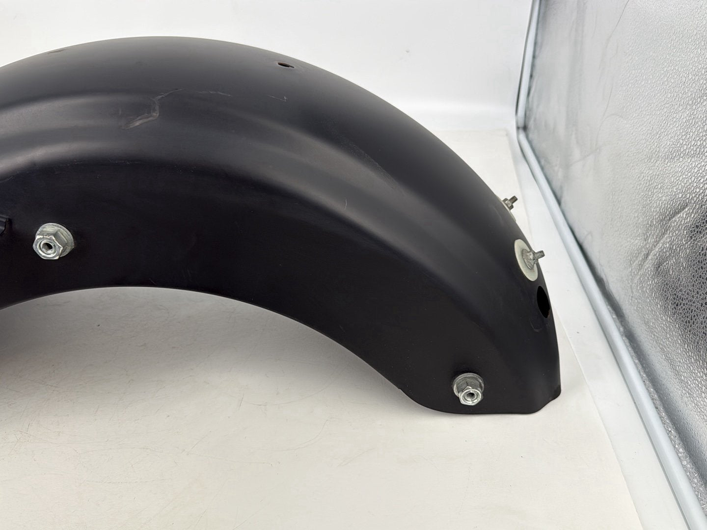 2008 - 2016 Harley-Davidson Touring Street Glide Rear Wheel Fender & Turn Signals Bar 59731-09