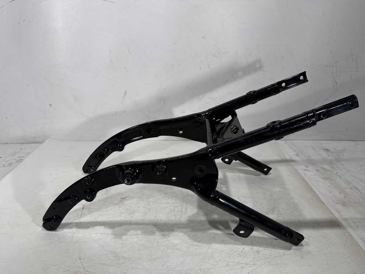 10 Harley Road King Touring Police OEM Rear Back Sub Frame Rail Bar 48079-09BHP
