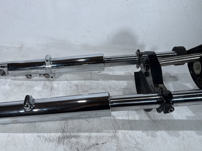 2007 Harley Touring FLHTC Electra Glide Classic OEM Front Triple Tree Set & LH RH Fork Legs Sliders
