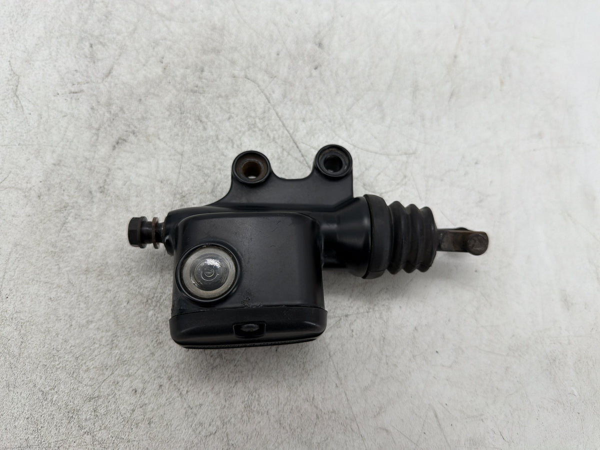 2013 Harley Street Glide Touring FLHX OEM Rear Brake Master Cylinder Reservoir