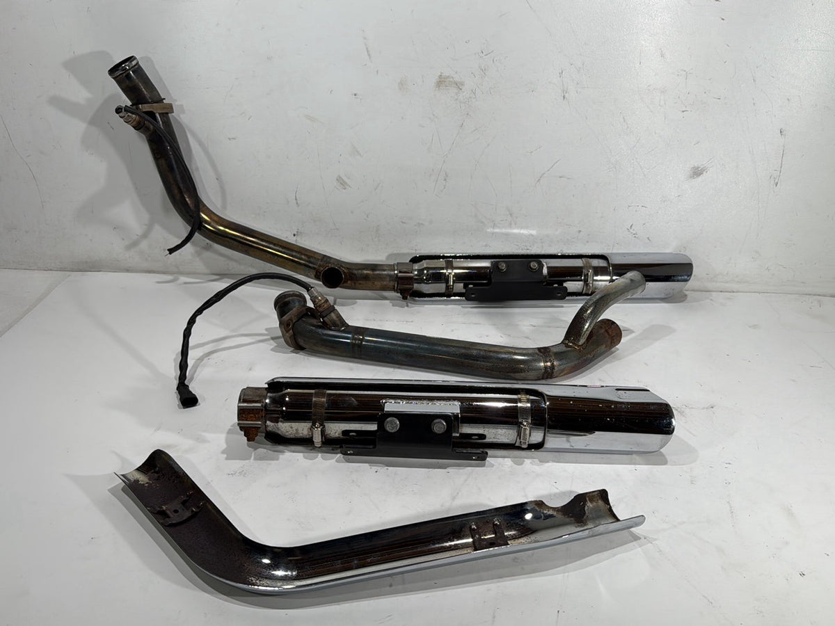 2007 Harley Softail Standard FXST OEM Exhaust Header Pipes Muffler