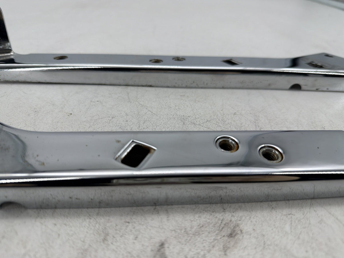 02 Harley Electra Glide Touring OEM Left Right Saddlebag Fender Struts Brackets