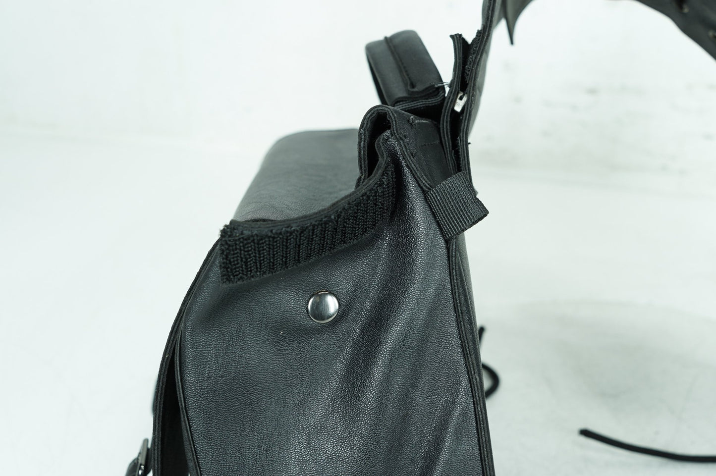 2007 - 2017 Harley-Davidson Dyna Street Bob Rear Left Right Saddlebags Luggage Leather KEMIMOTO