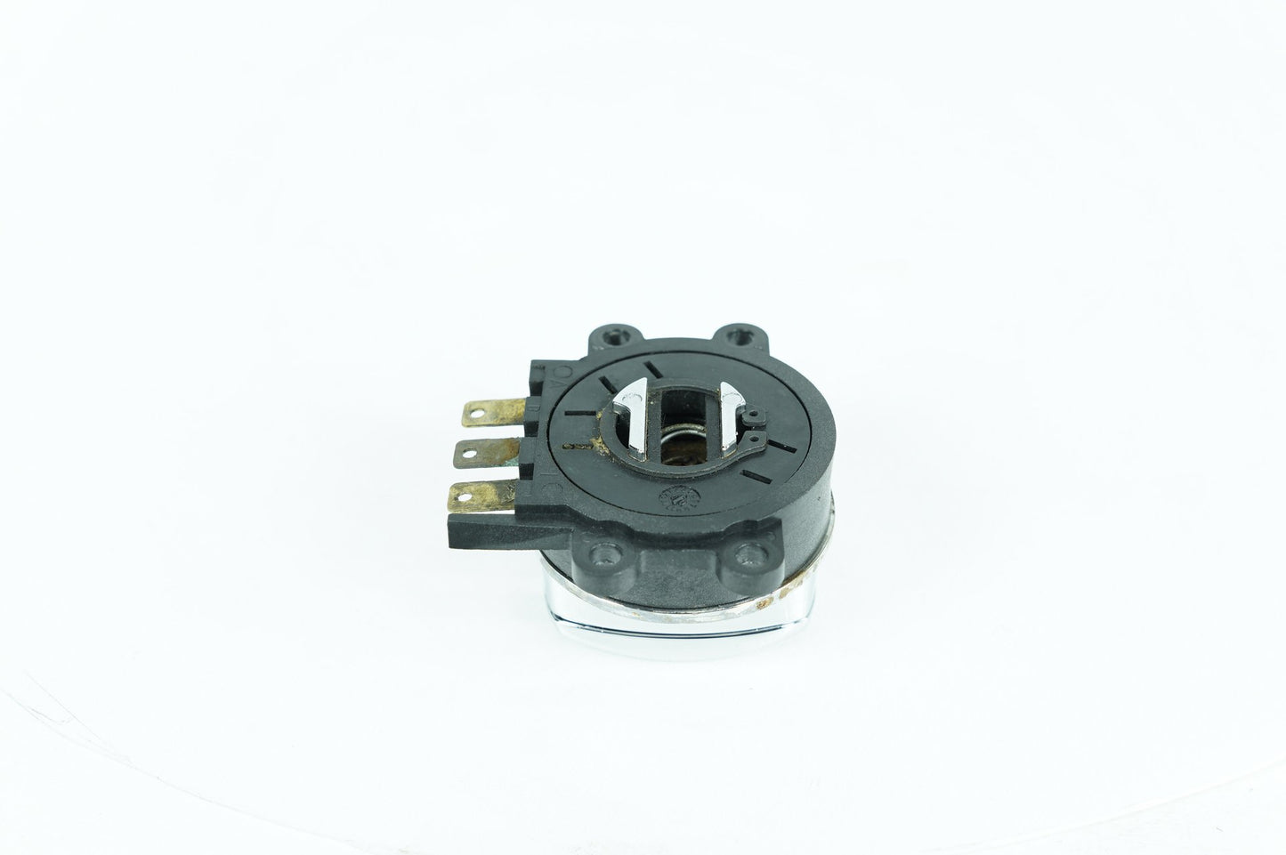 1999 - 2006 Harley-Davidson Dyna Wide Glide Ignition Switch Cylinder Barrel Lockset NOKey  	71450-04