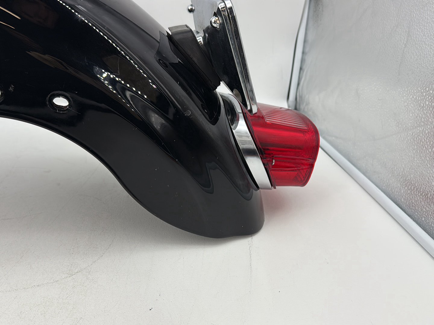 2004 - 2013 Harley-Davidson Sportster 883 Custom Rear Wheel Fender Taillight Brake Lamp 59847-07