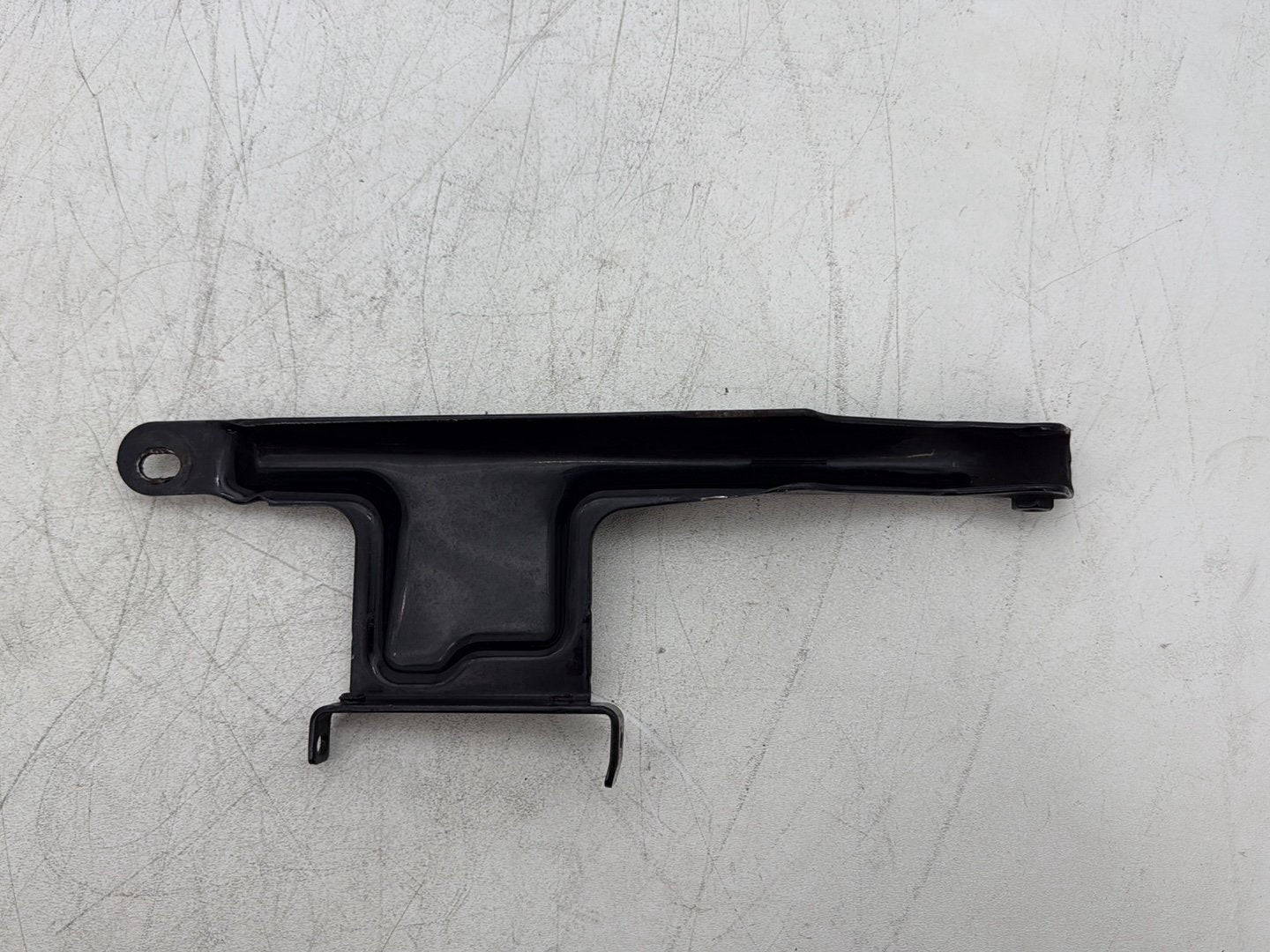 2011 Harley Softail FLSTFB Fat Boy OEM Seat Bracket Mount Support Mounting